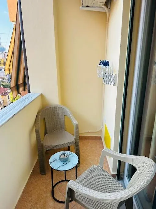 Skyline Central Studio Tirana Appartement